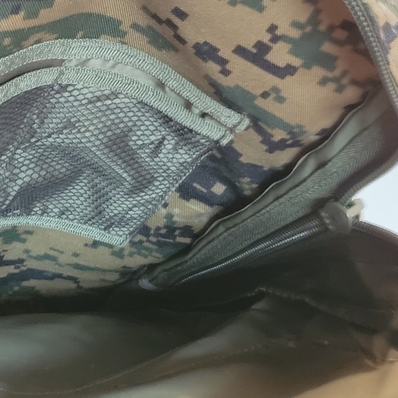 RED ROCK BACKPACK - Picture 12 of 14